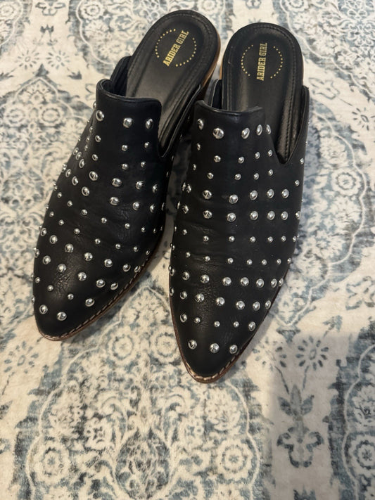 Arider Girl Slip On Shoes Size 8 Black W Silver Heading 