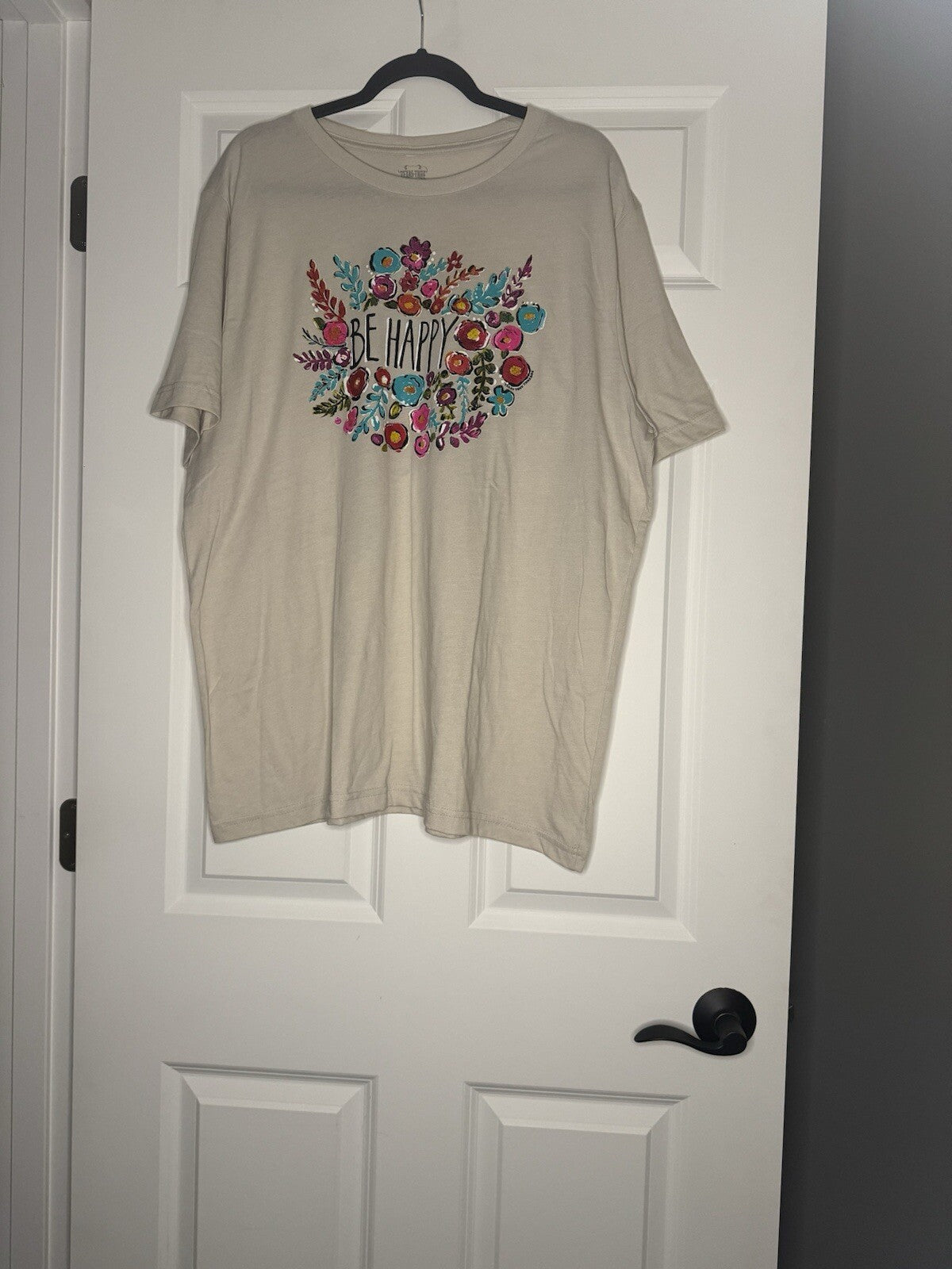 Texas True Threads T Shirt 2xl Be Happy Beige Multicolor 