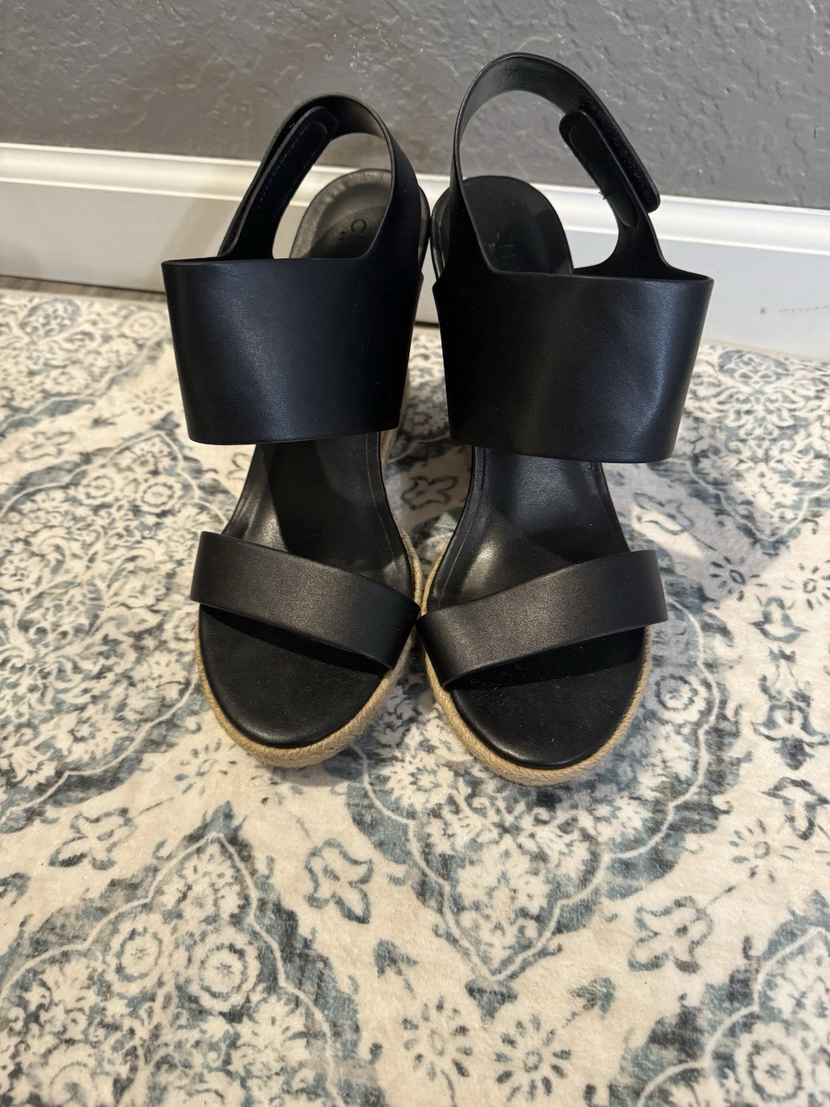 Charles By Charles David Wedge Sandals 9 Black