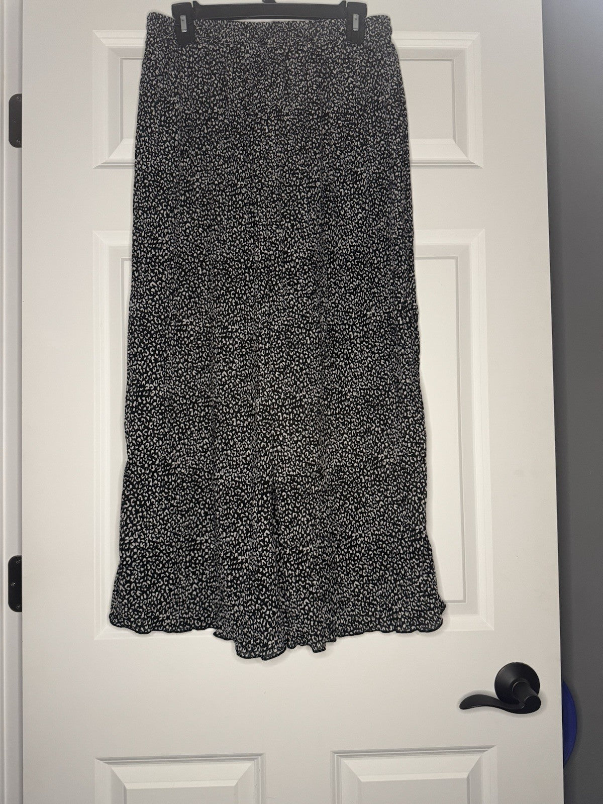 In Loom Black White Leopard Culotte Pants Large Nwt 