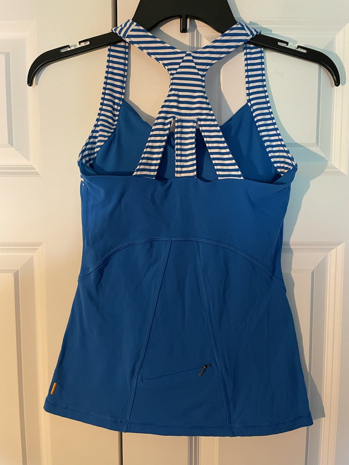 Lucy activewear size xs workout tank with built in bra blue