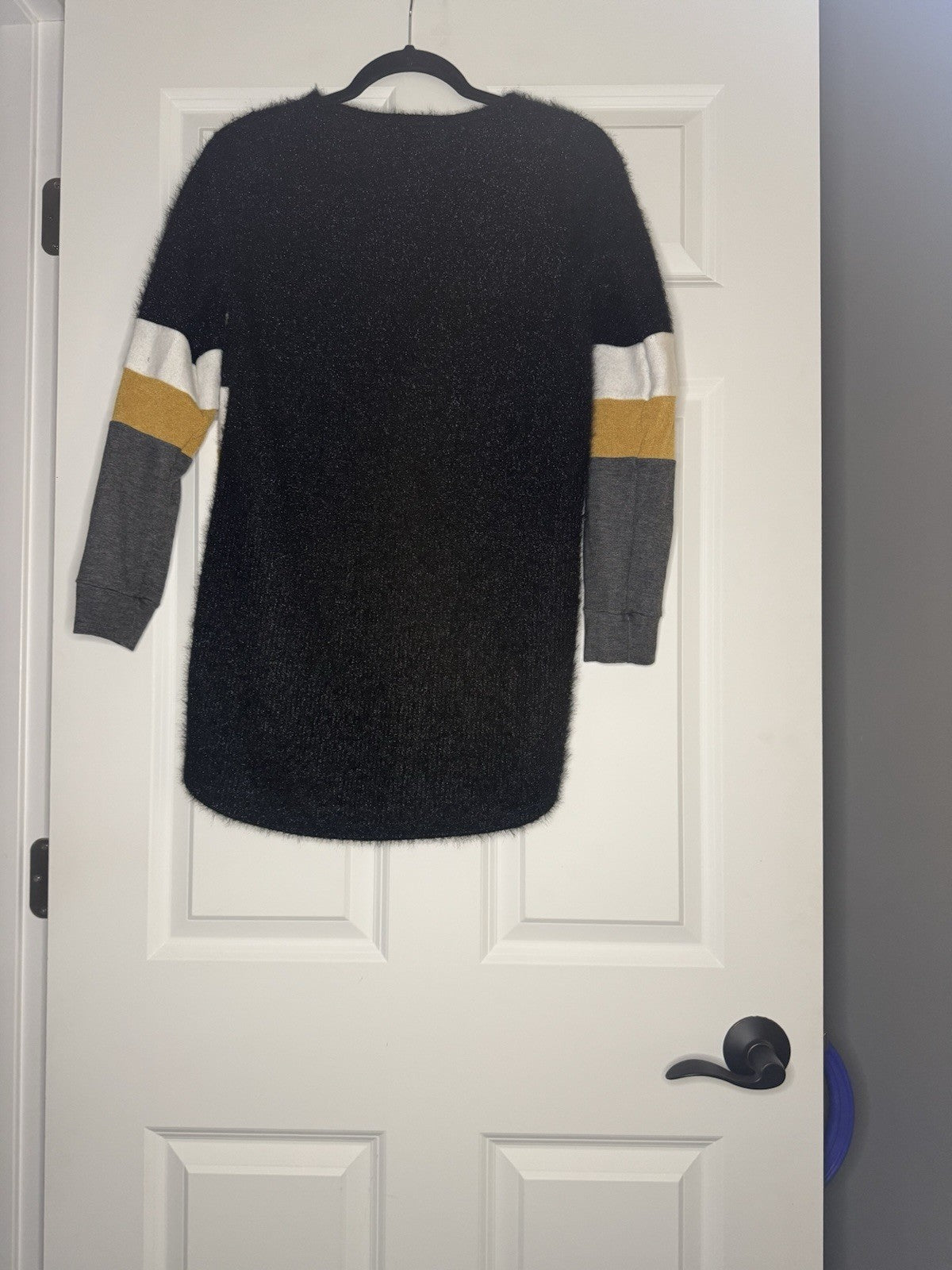 Raw Edge Long Sleeve Top Small Black Metallic Mustard Gray White 