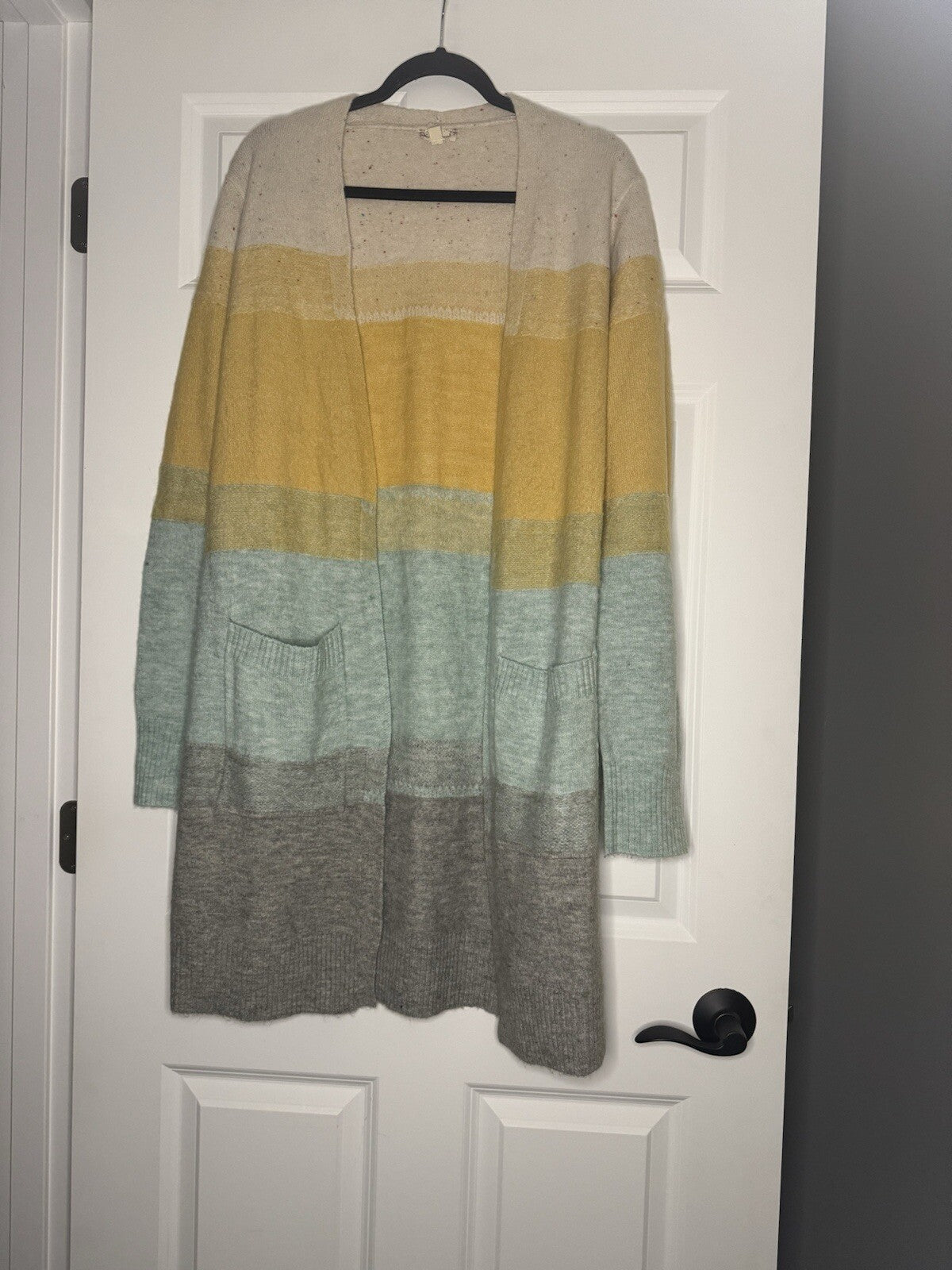 Hem And Thread Large Cardigan Beige Mustard Green Gray Mix 