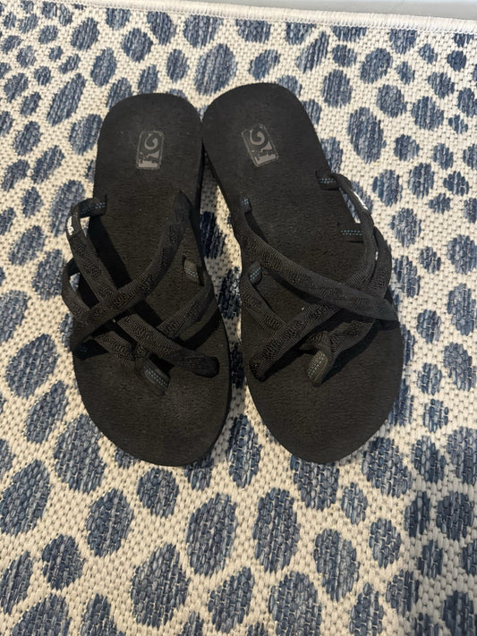 Teva Flip Flop Sandals Size 9 Black 