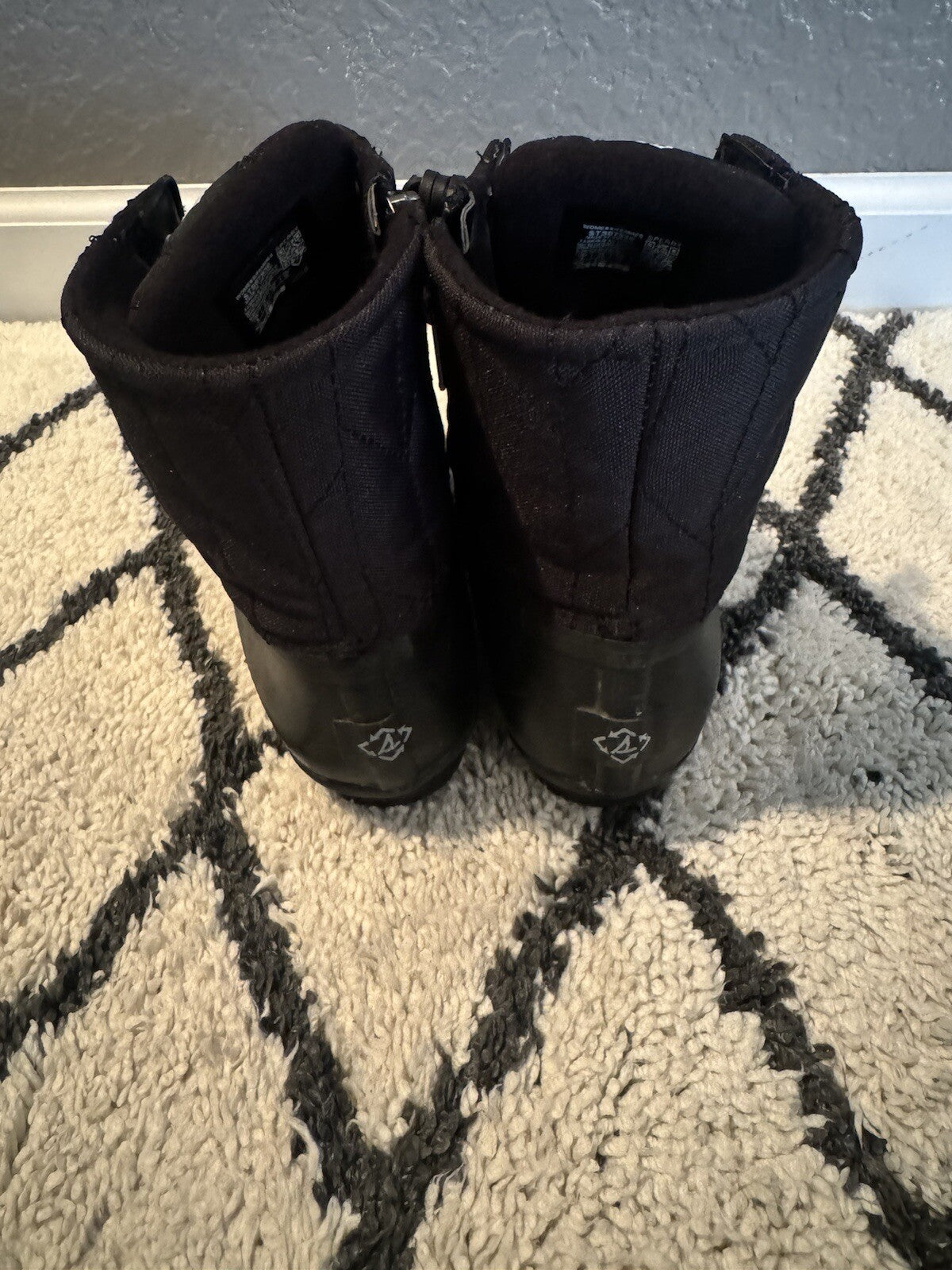 Women’s Sperry Boots Size 8 In Excellent Condition 