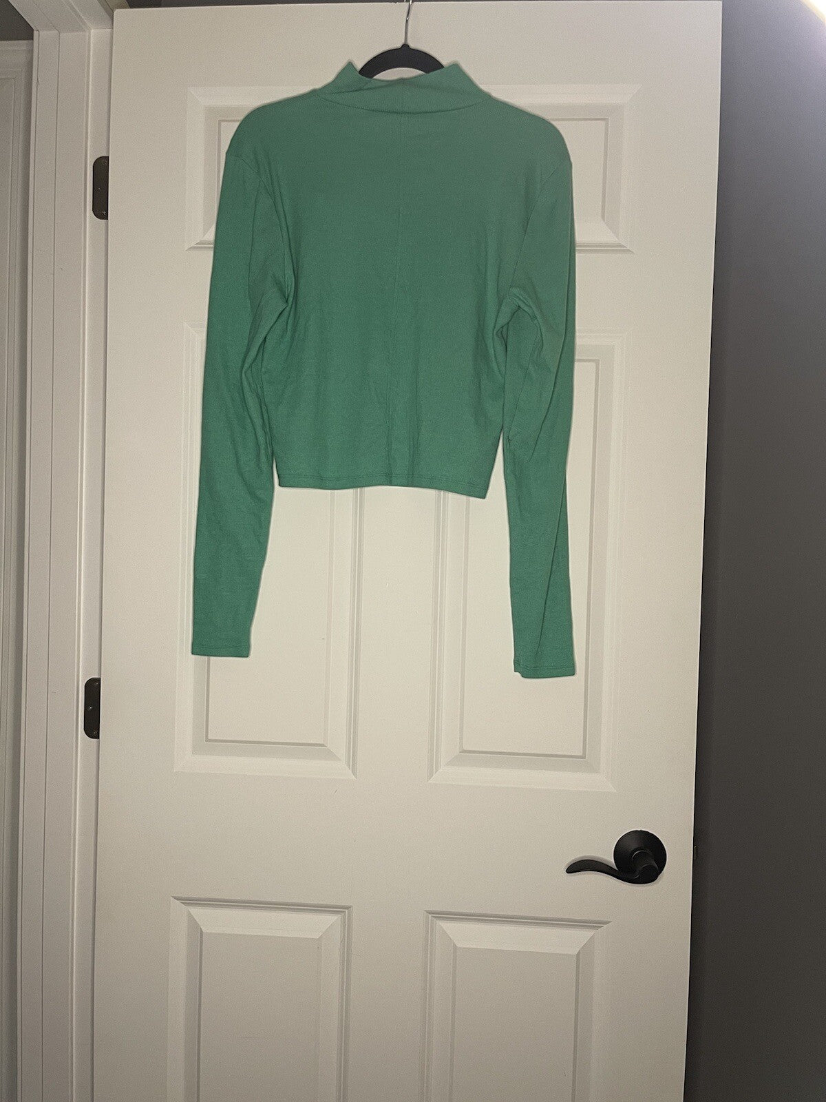 American Eagle Green Ribbed Turtleneck Xl