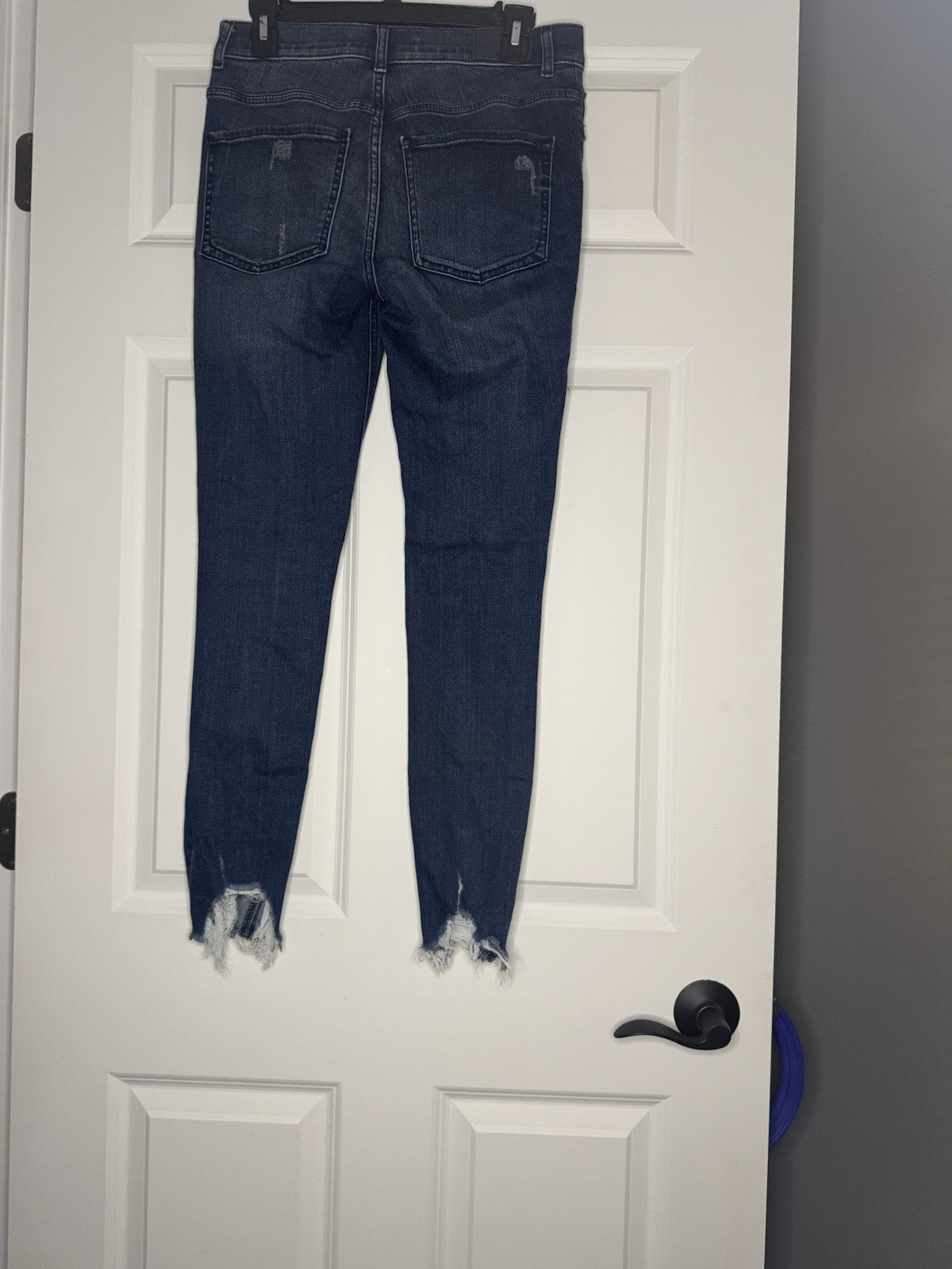 Express Denim Perfect Ankle High Rise 6 Regular Distressed Blue