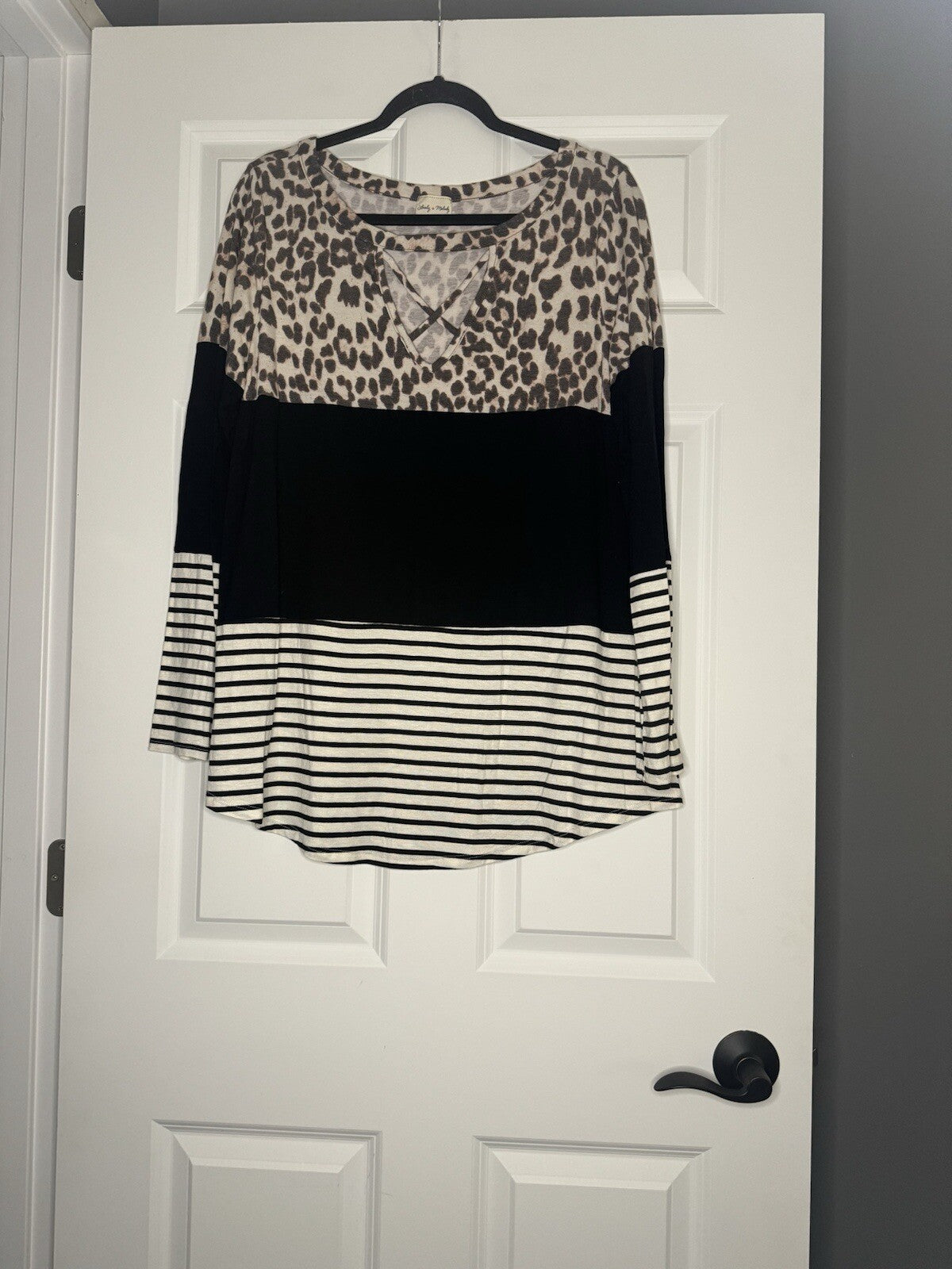 Lovely Melody Long Sleeve Blouse 1xl Black White Brown Striped Speckled Animal 