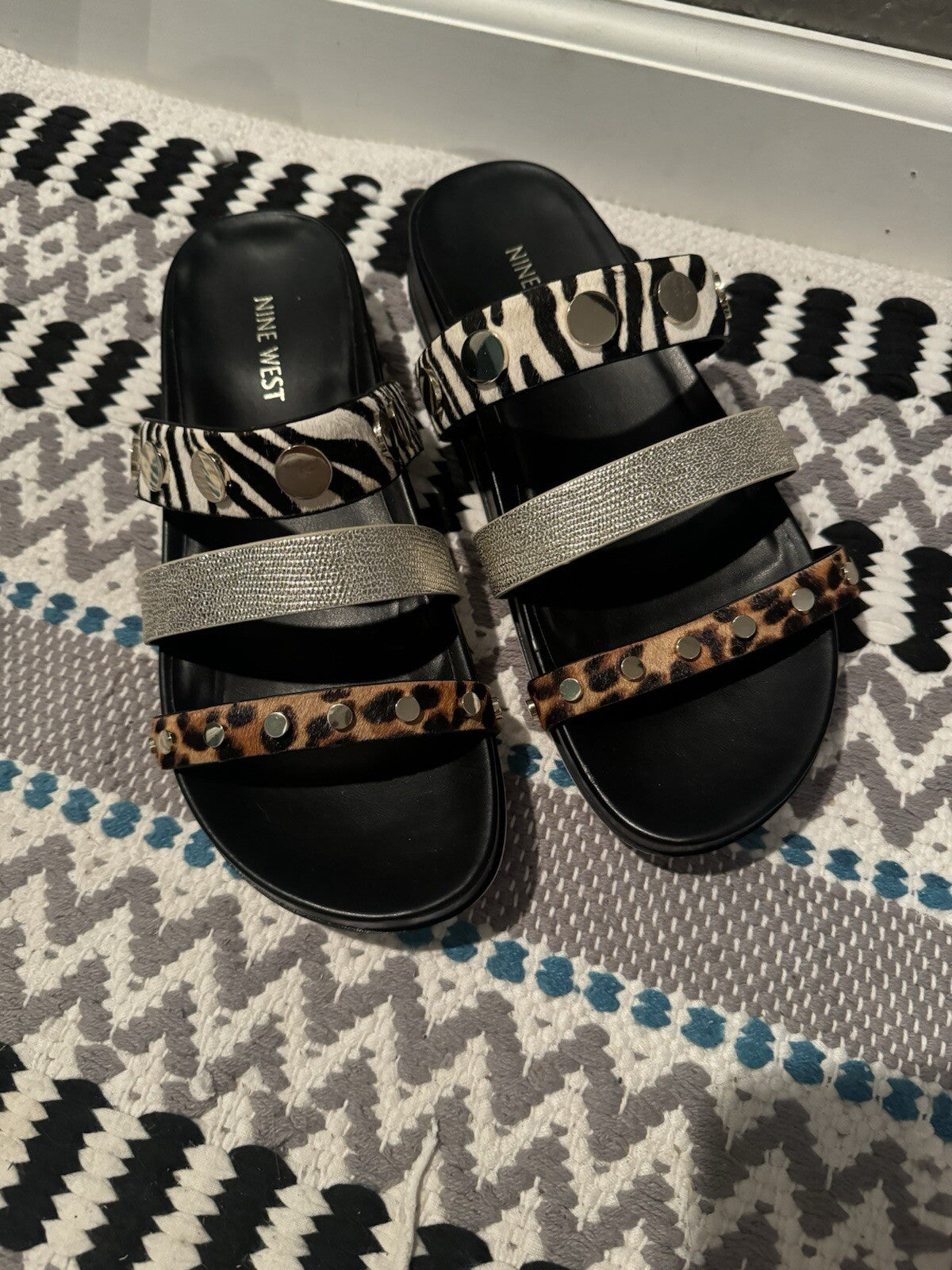 Nine West Sandals Size 9 Multi Color Straps And Beading 