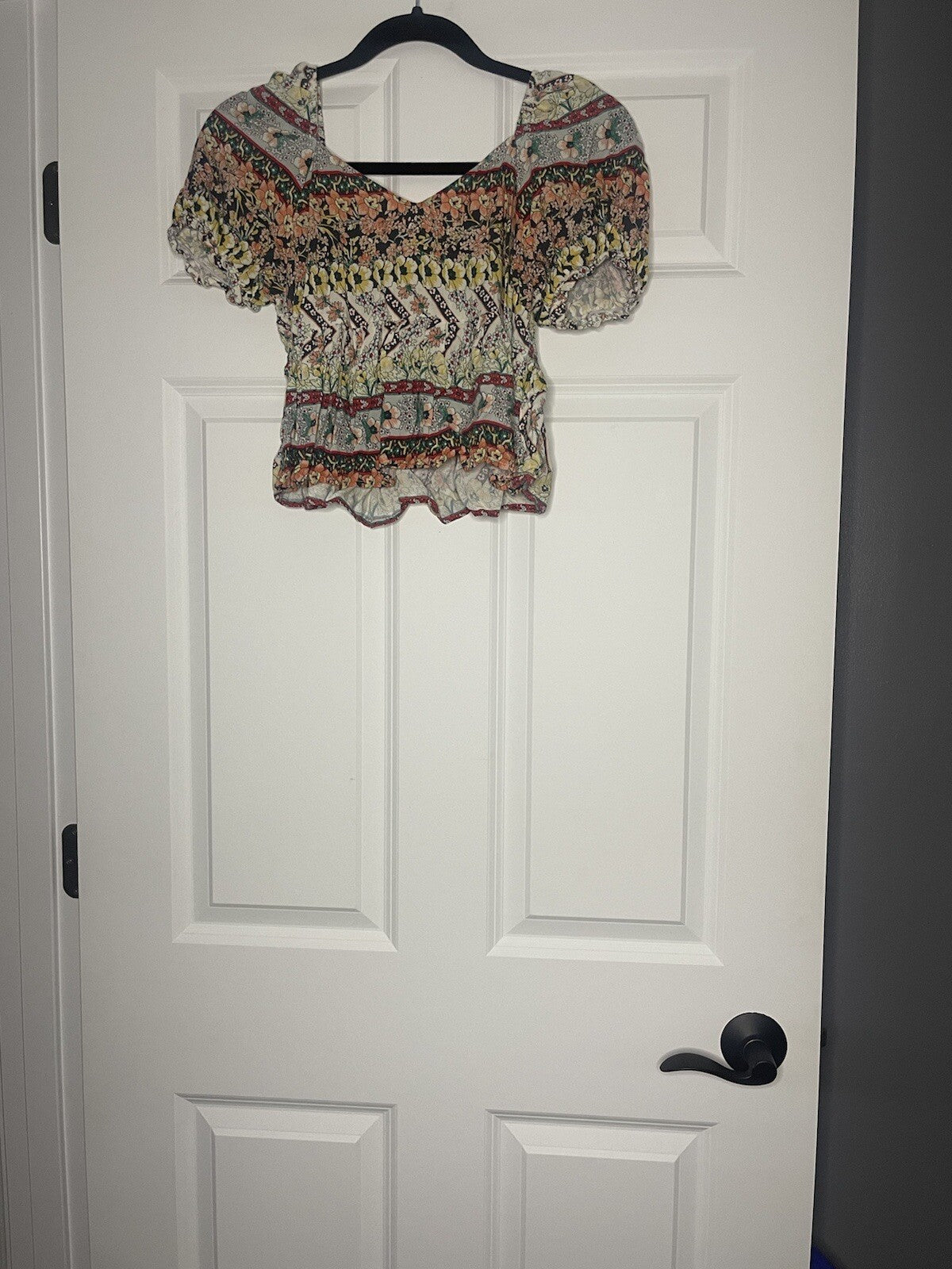 O’neil cropped short sleeve blouse xs multicolor floral