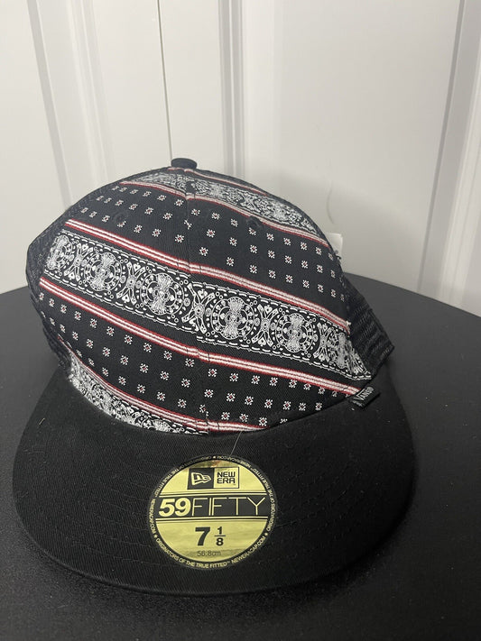 New Era 59fifty Vans skull bandana hat black white red 7 1/8 NWT 