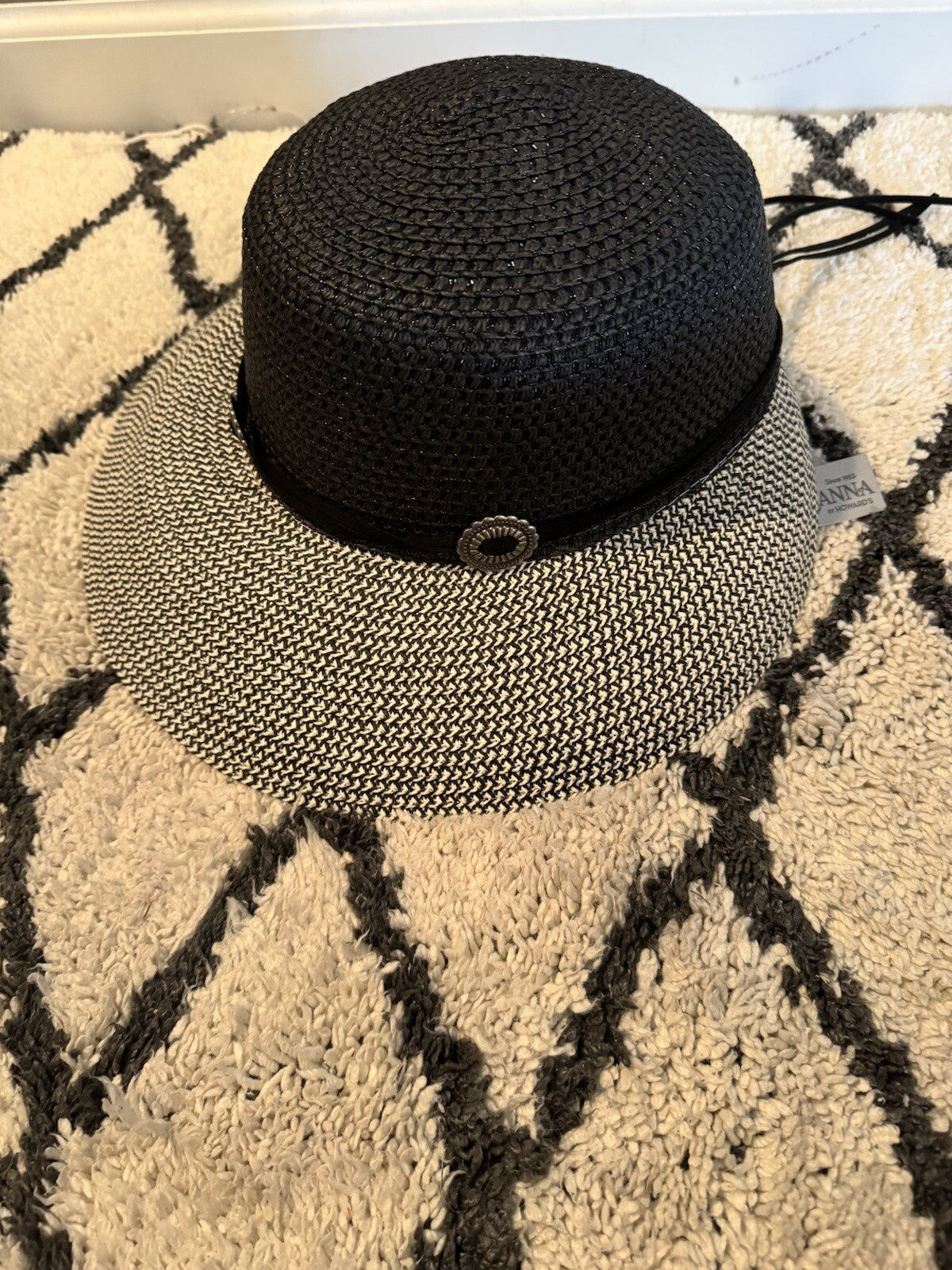 Arianna By Howard’s Beach Hat Black White Woven Band Needs Glued Down Nwt 
