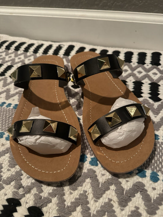Corkys Size 39 Black Strappy Gold Beaded Sandal Brand New