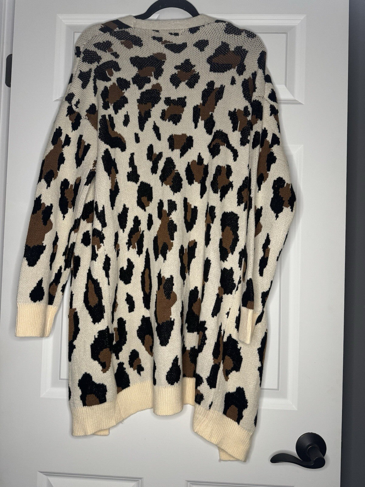 Fsl Apparel Cardigan Large Beige Brown Black Animal Print 