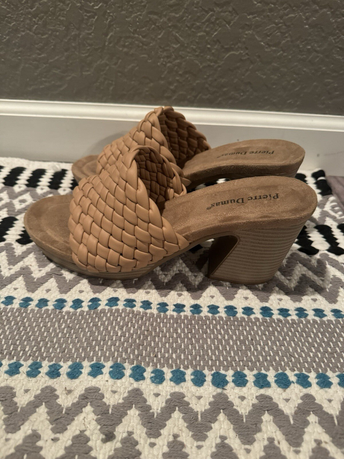 Pierre Dumas Brown Heels Size 9 Brand New 