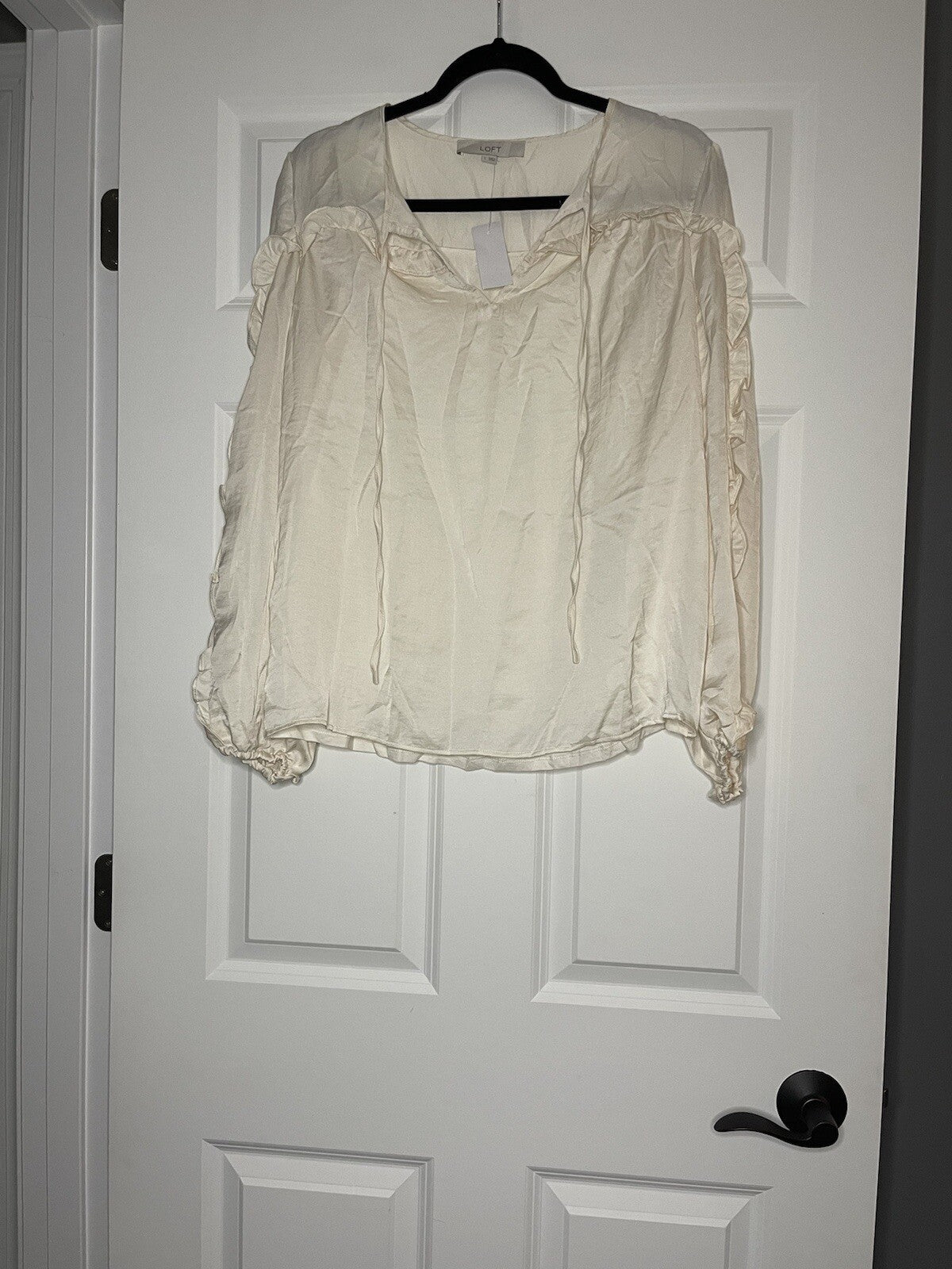 Loft Long Sleeve Blouse Cream Shimmery Large Ruffle Sleeve Nwt 