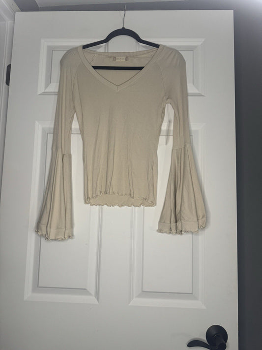 Altar’d State Beige Ribbed Flowy Sleeves Small Nwt 59.95