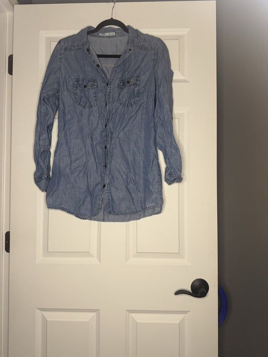 Maurices Button Up Blouse Blue Jean Medium 