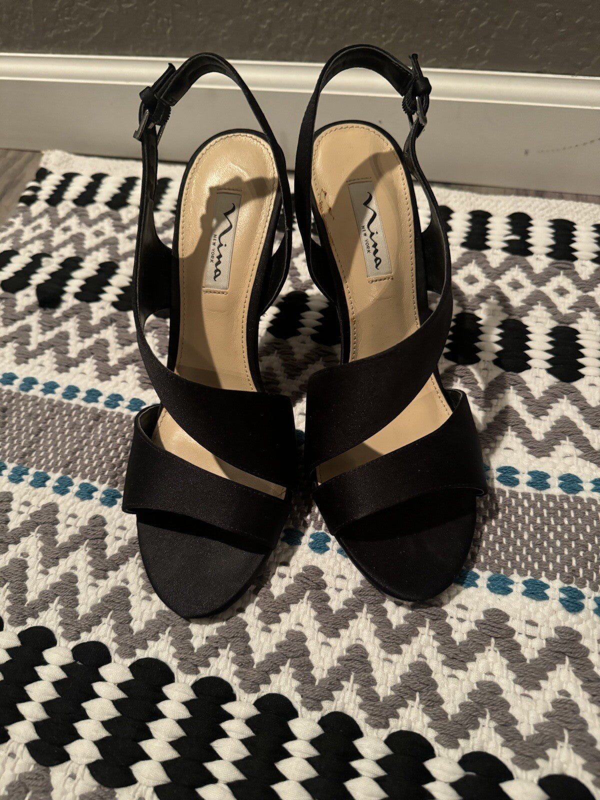 Nina Strappy Heels Size 8.5 Black 