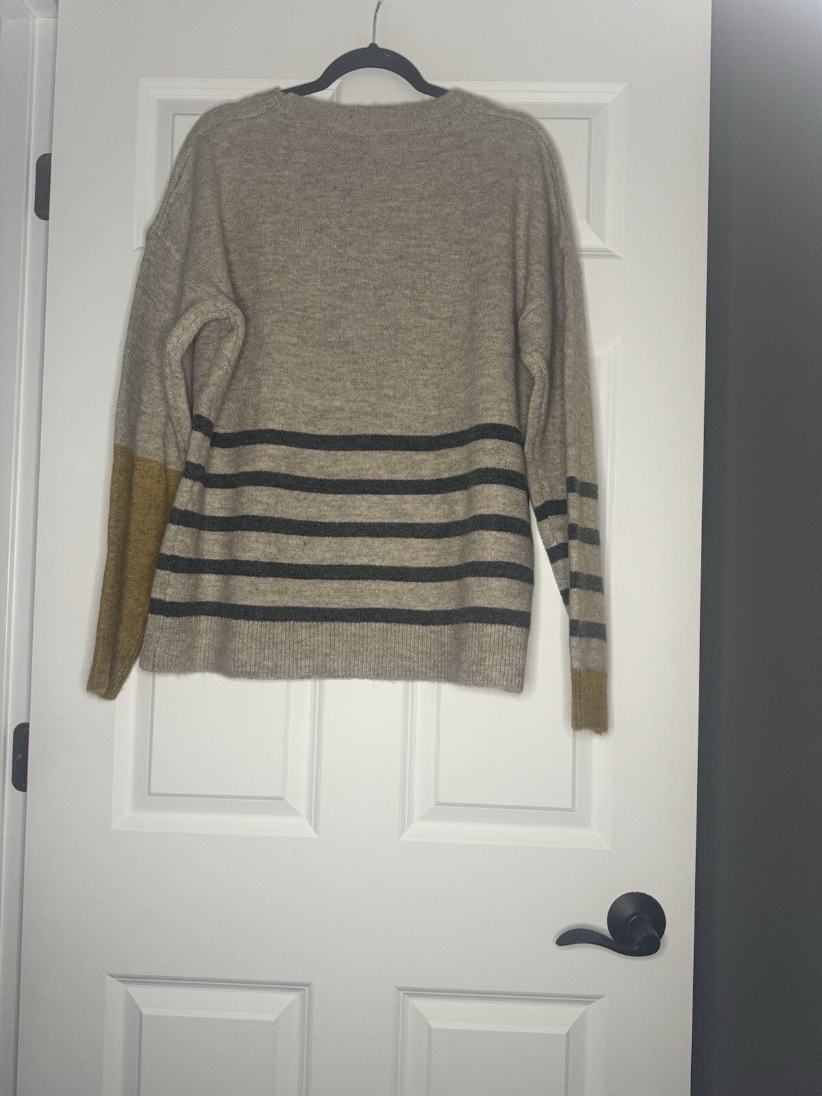 Mystree Sweater Large Taupe Charcoal Stripe W Mustard On Sleeves 