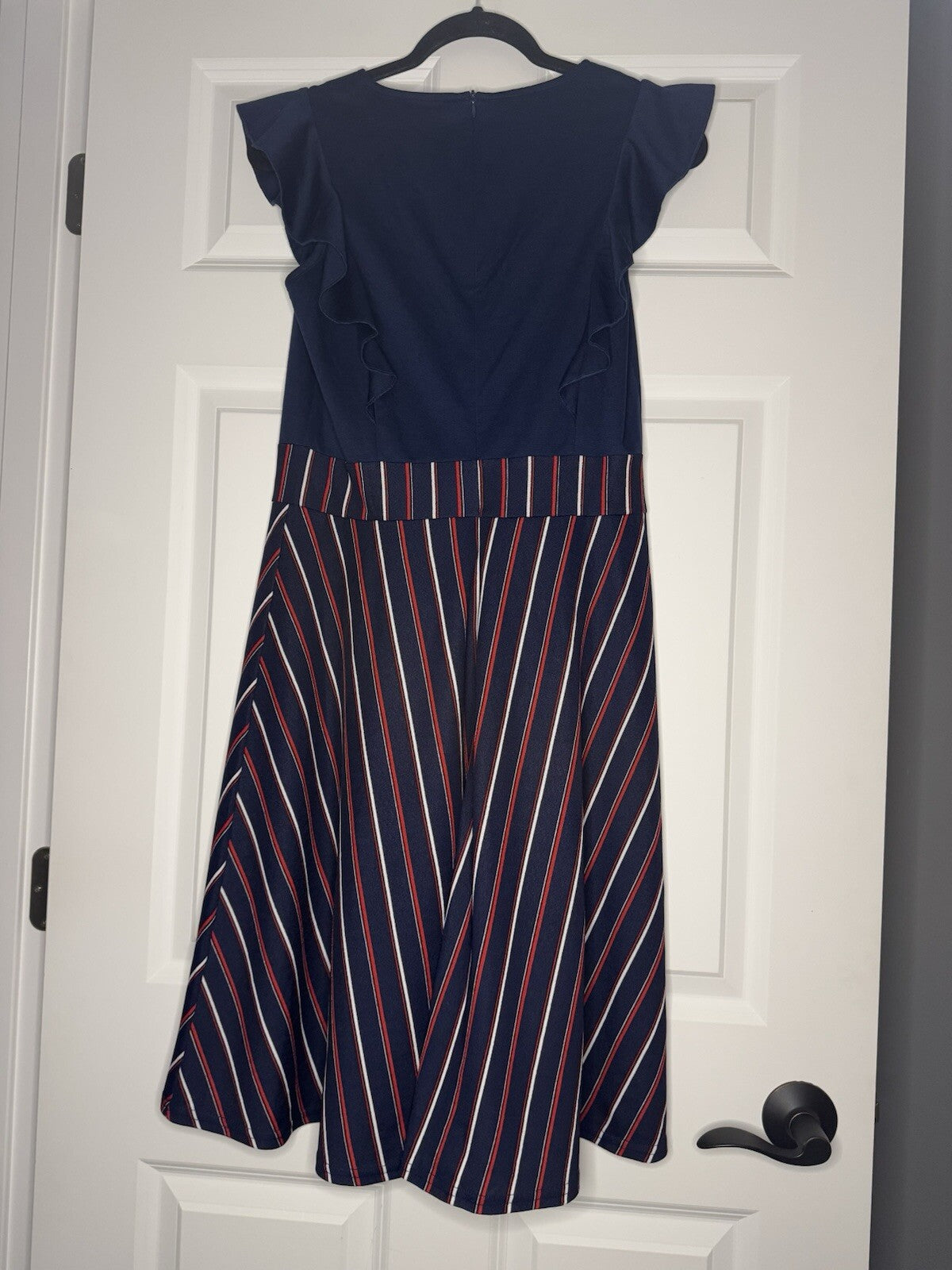 Yathon Sleeveless Dress Large Navy Top Navy Red White Stripe Nwt 