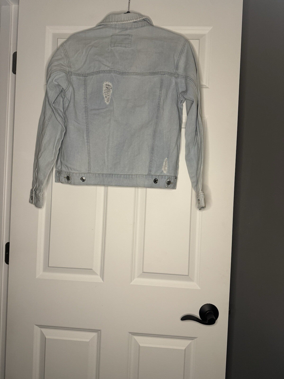 Forever 21 Jean Jacket Distressed Light Wash Small 