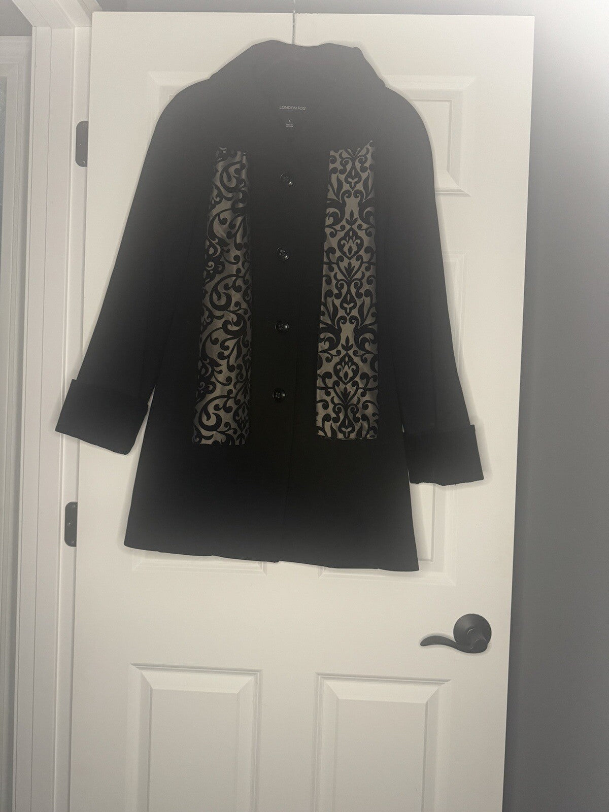 London Fog Coat Large Black W Scarf To Go With Can Be Removed 