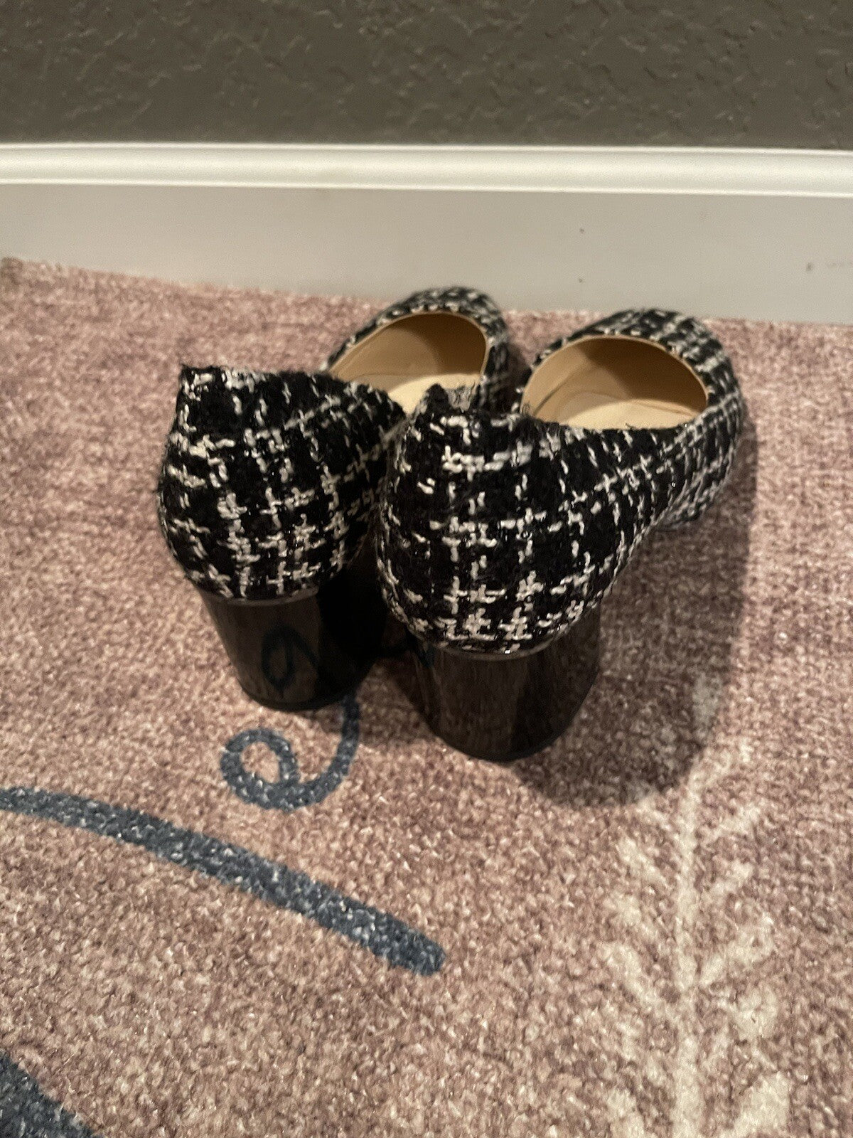Alex Marie black and cream fabric print heels size 9