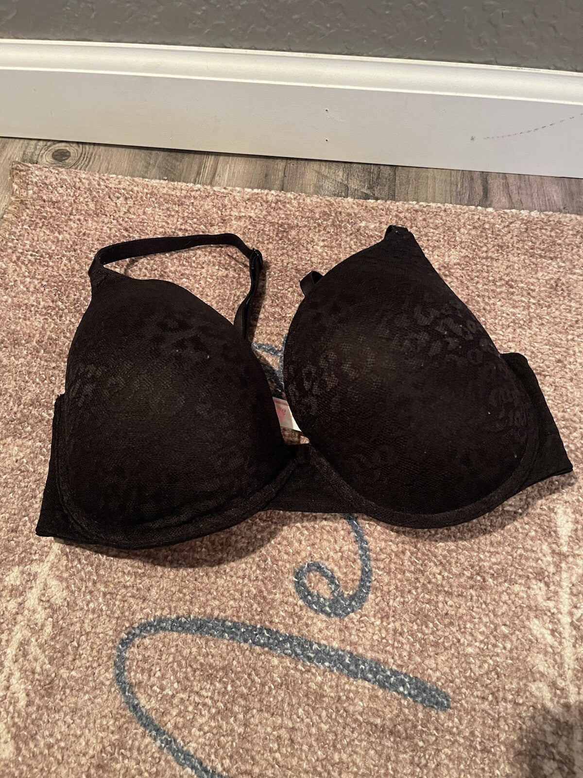 Pink By Vs Wear Everywhere Push Up Bra 34dd Black Animal Lace Print