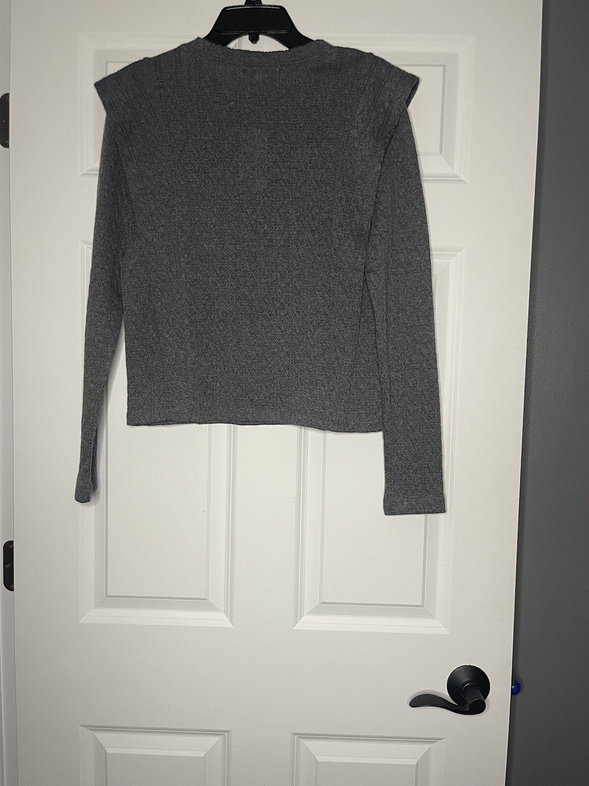 Lola & grace long sleeve knit blouse small tiny hole as shown nwt 