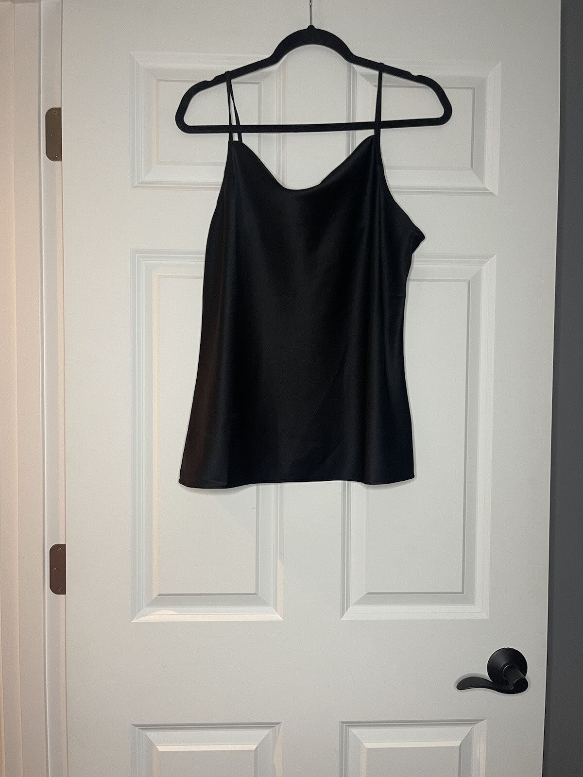 Ann Taylor spaghetti strap sleeveless blouse black large