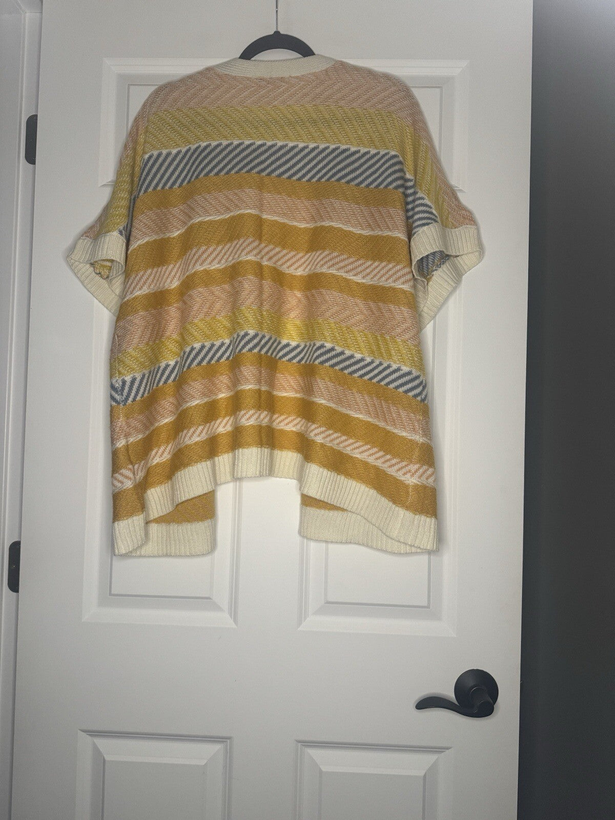 Very J Short Sleeve Cardigan Large Cream Mustard Yellow Peach Blue 