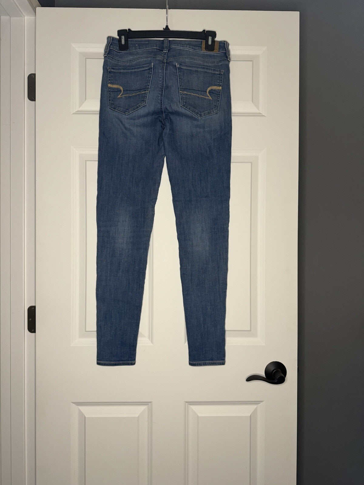 American Eagle Next Level Stretch Jegging Jean Size 4 Long 