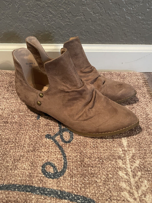 Ams booties brown 7.5 