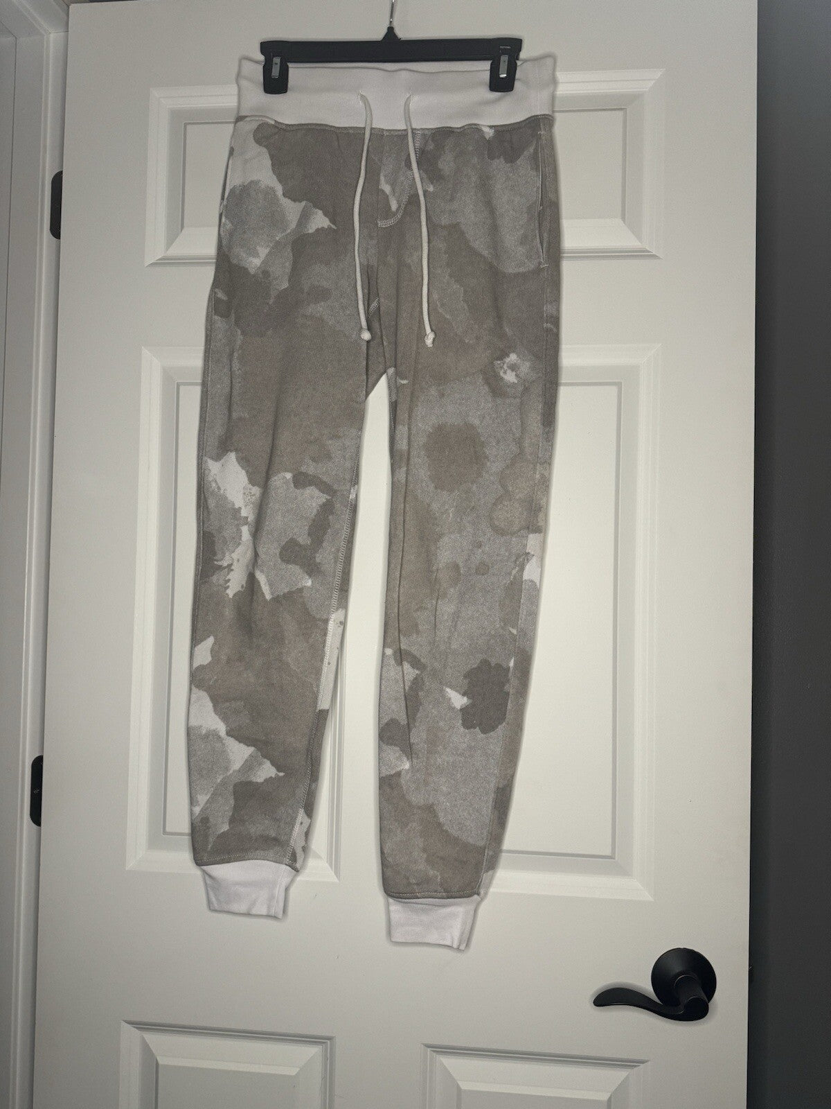 Alternative Cotton Jogger Sweatpants XS Ivory Gray Green Camo Print 