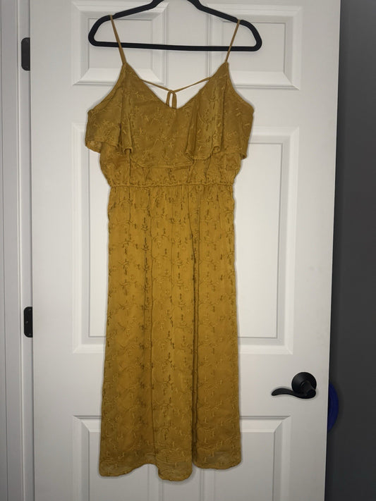 Spirit Of Grace Sleeveless Dress Medium Mustard W Floral Stitching 