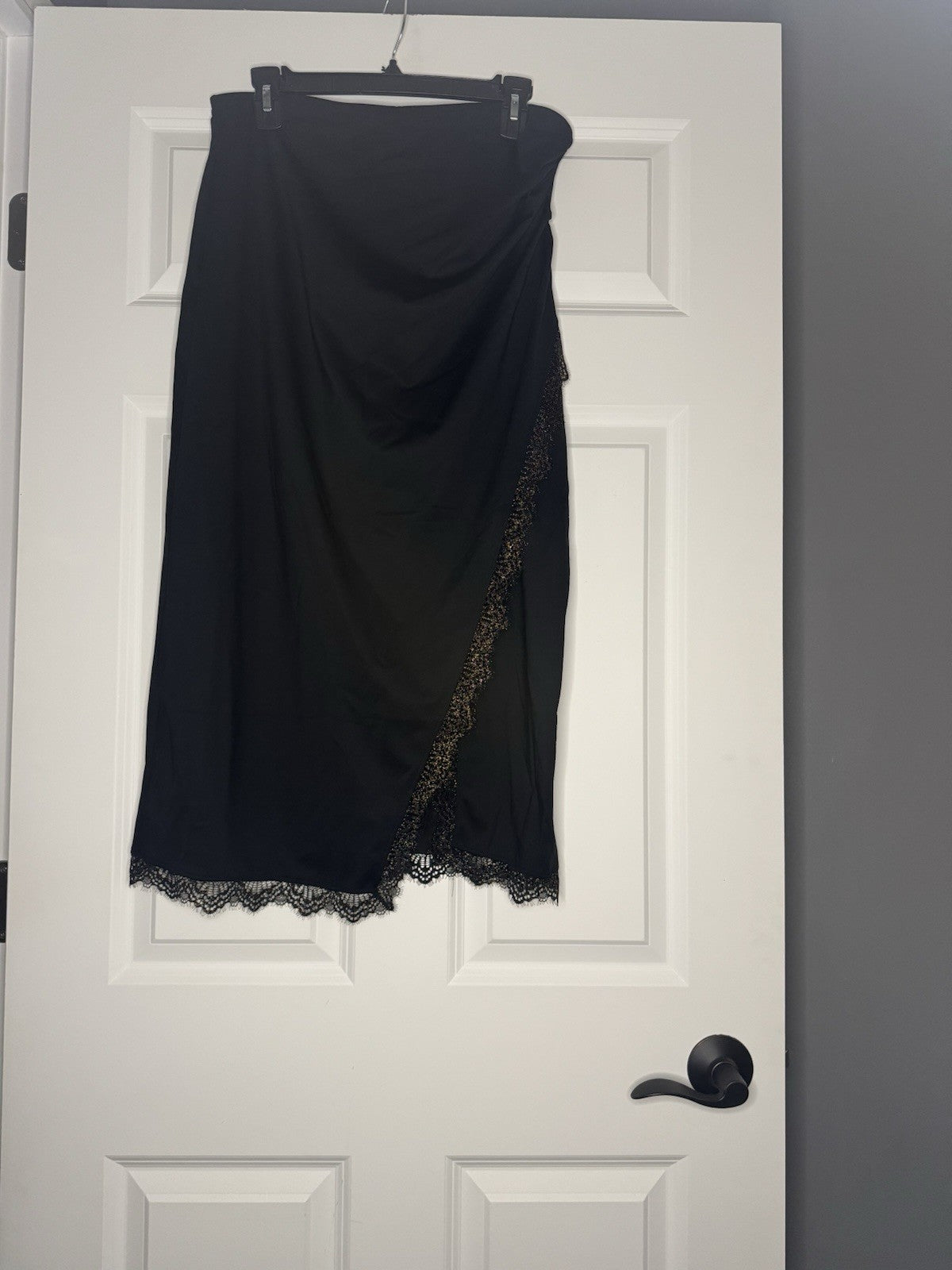 Popilush Skirt With Built In Shapewear Xxl Black With Gold Lace Nwt 