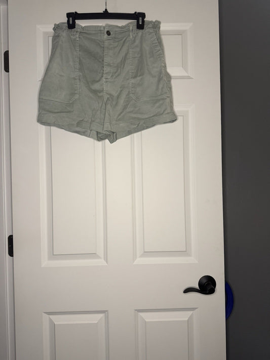 Cloth And Stone Shorts Size Large Light Green Elastic Waistband 