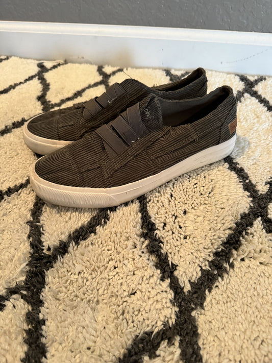 Blowfish Green Corduroy Sneakers Size 8