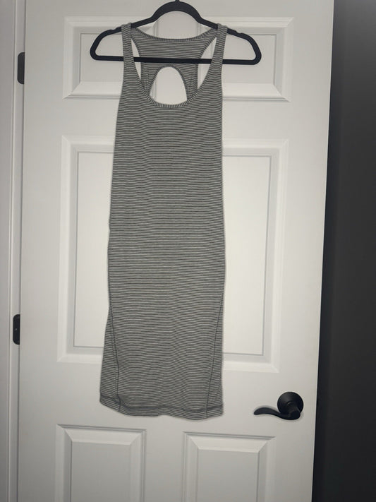 Lululemon Sleeveless Dress Gray White Stripe Size 4