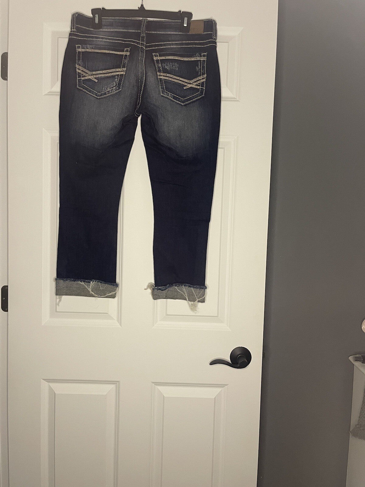 Bke Stella Jean Capris Distressed Size 29 Blue