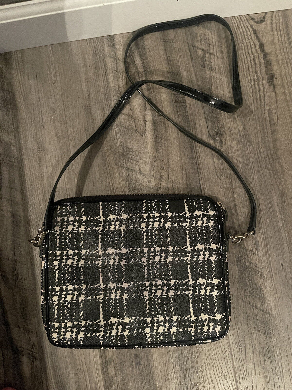 Kate Spade Black And Cream Print Crossbody Purse W Bow 