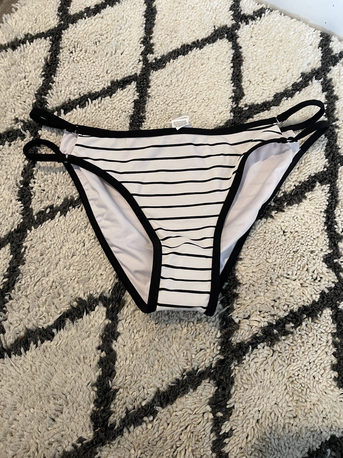 Cupshe 2 Piece Bikini Large White W Black Stripe New With Tags 