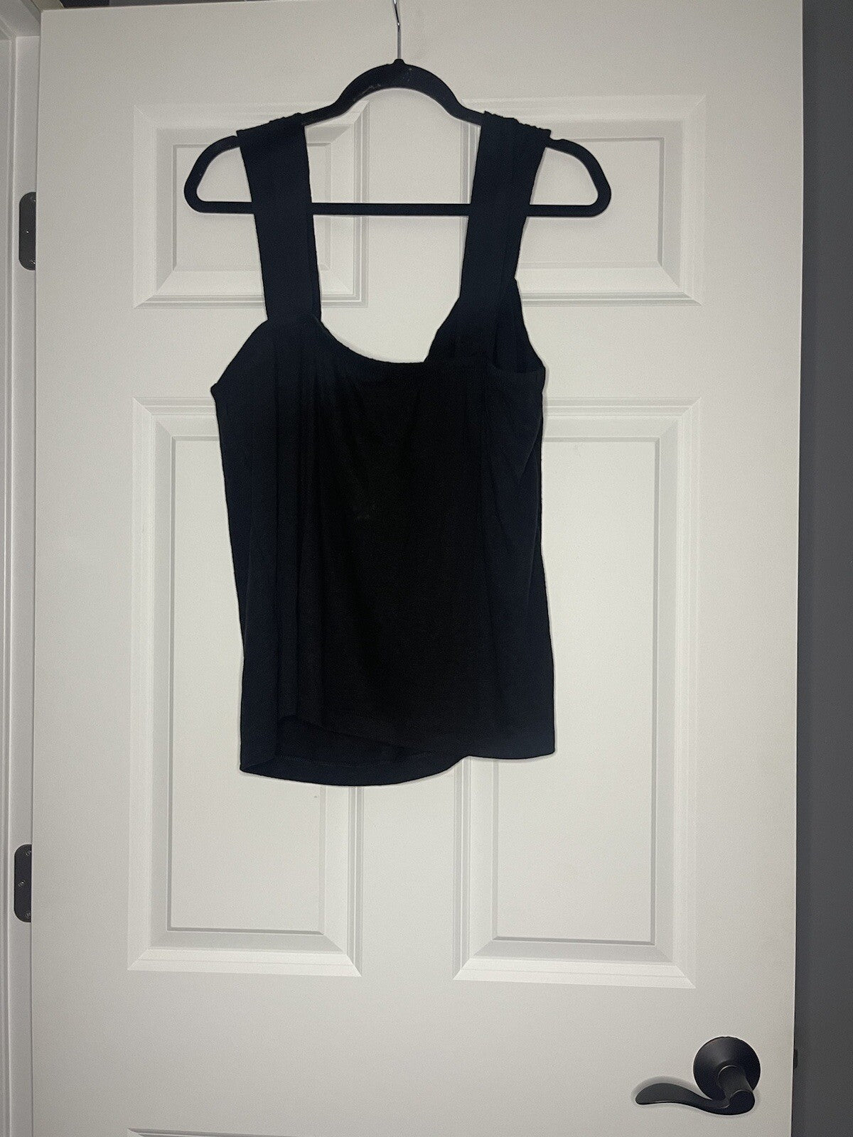 Banana Republic sleeveless wide strap blouse elastic around top black large nwt