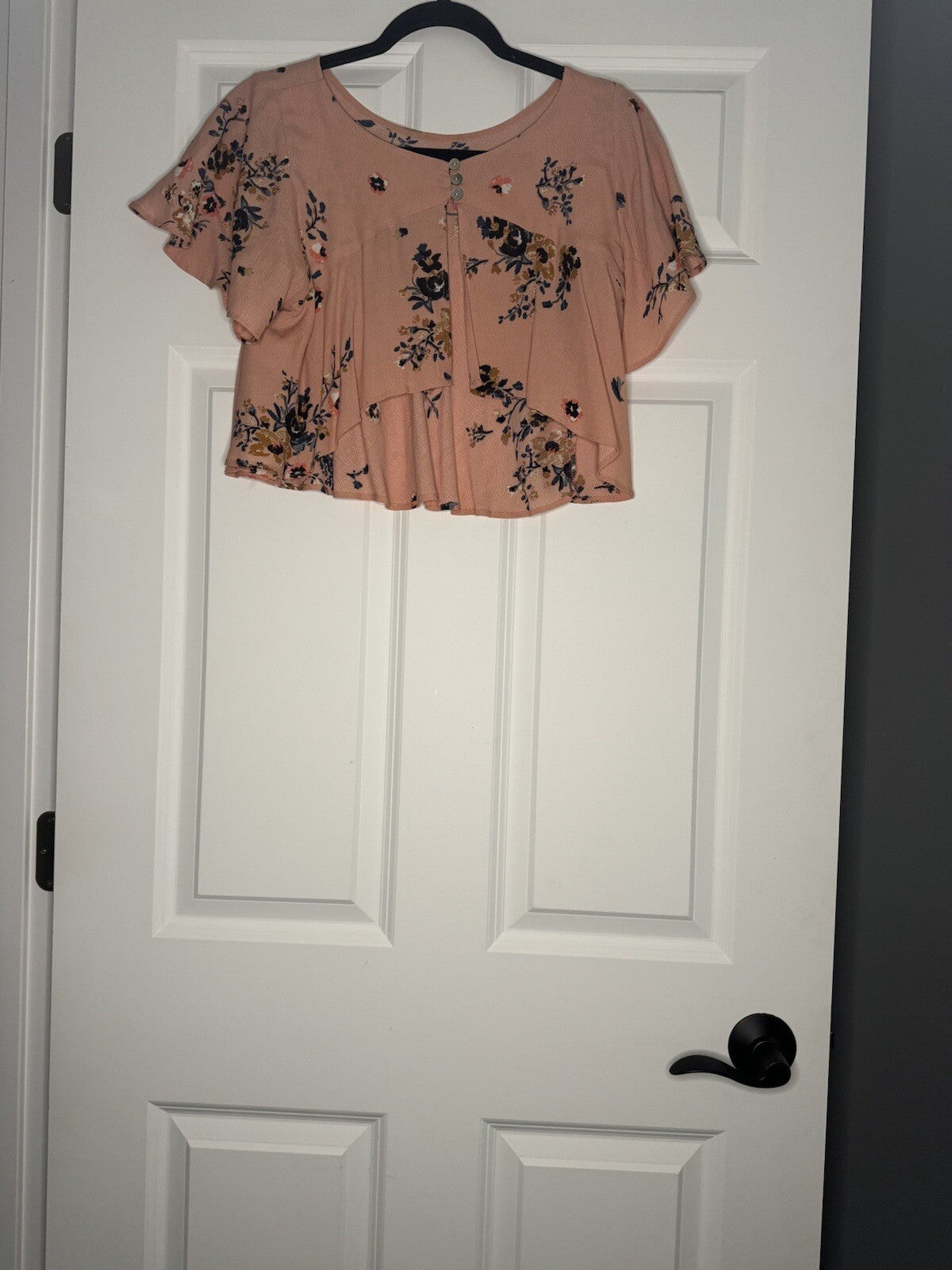Kimchi Short Sleeve Cropped Blouse Small Peach W Multi Floral 