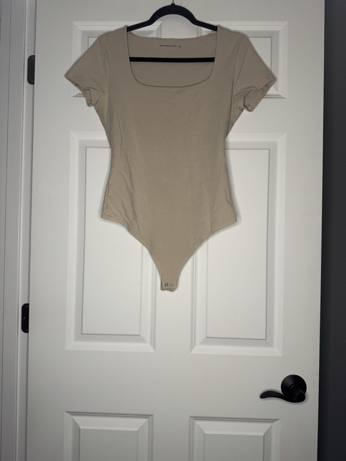 Abercrombie And Fitch Short Sleeve Bodysuit Large Beige Nwt 