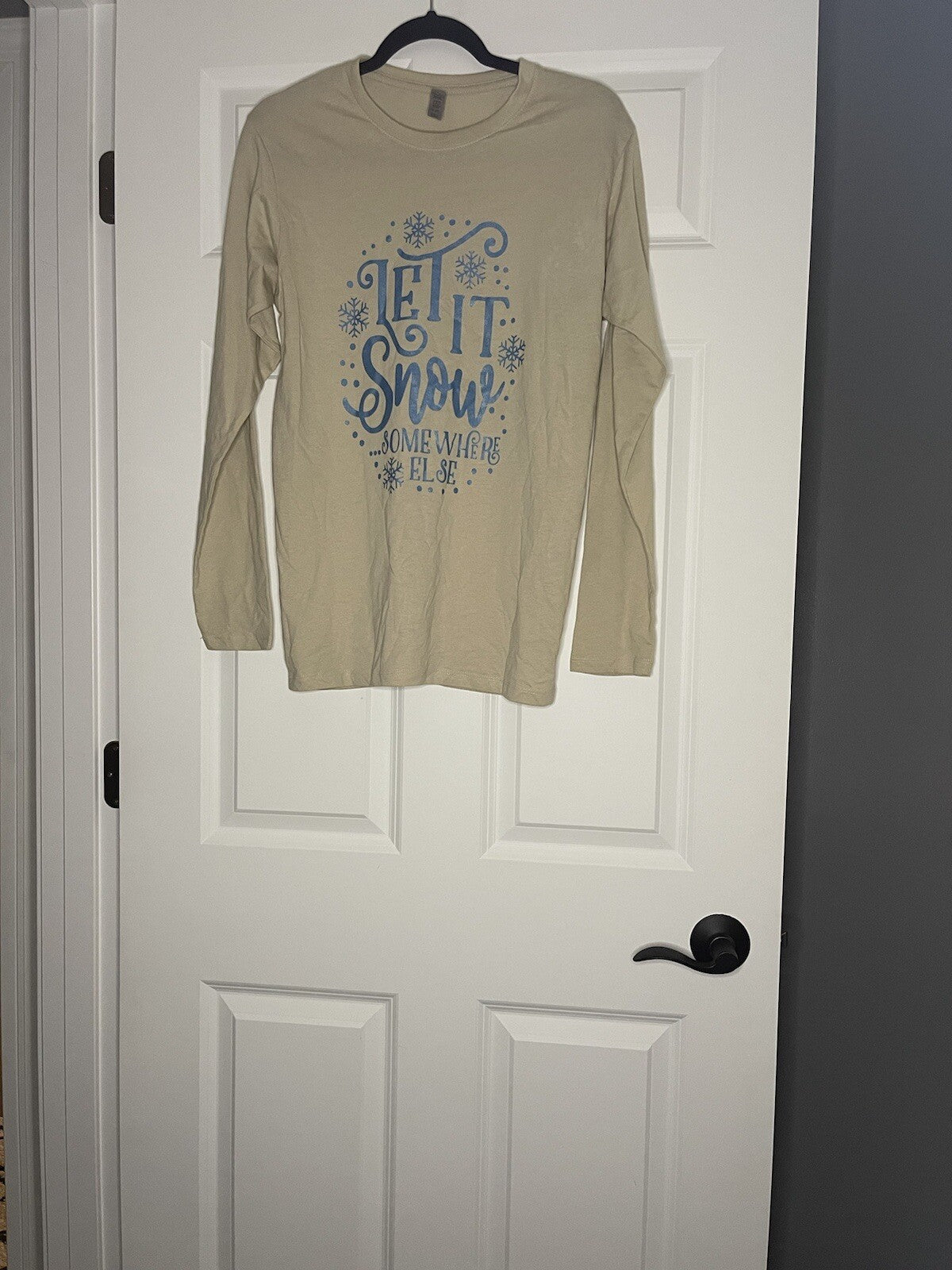 Platinum Long Sleeve Shirt Taupe W Blue Let Is Snow Somewhere Else Small
