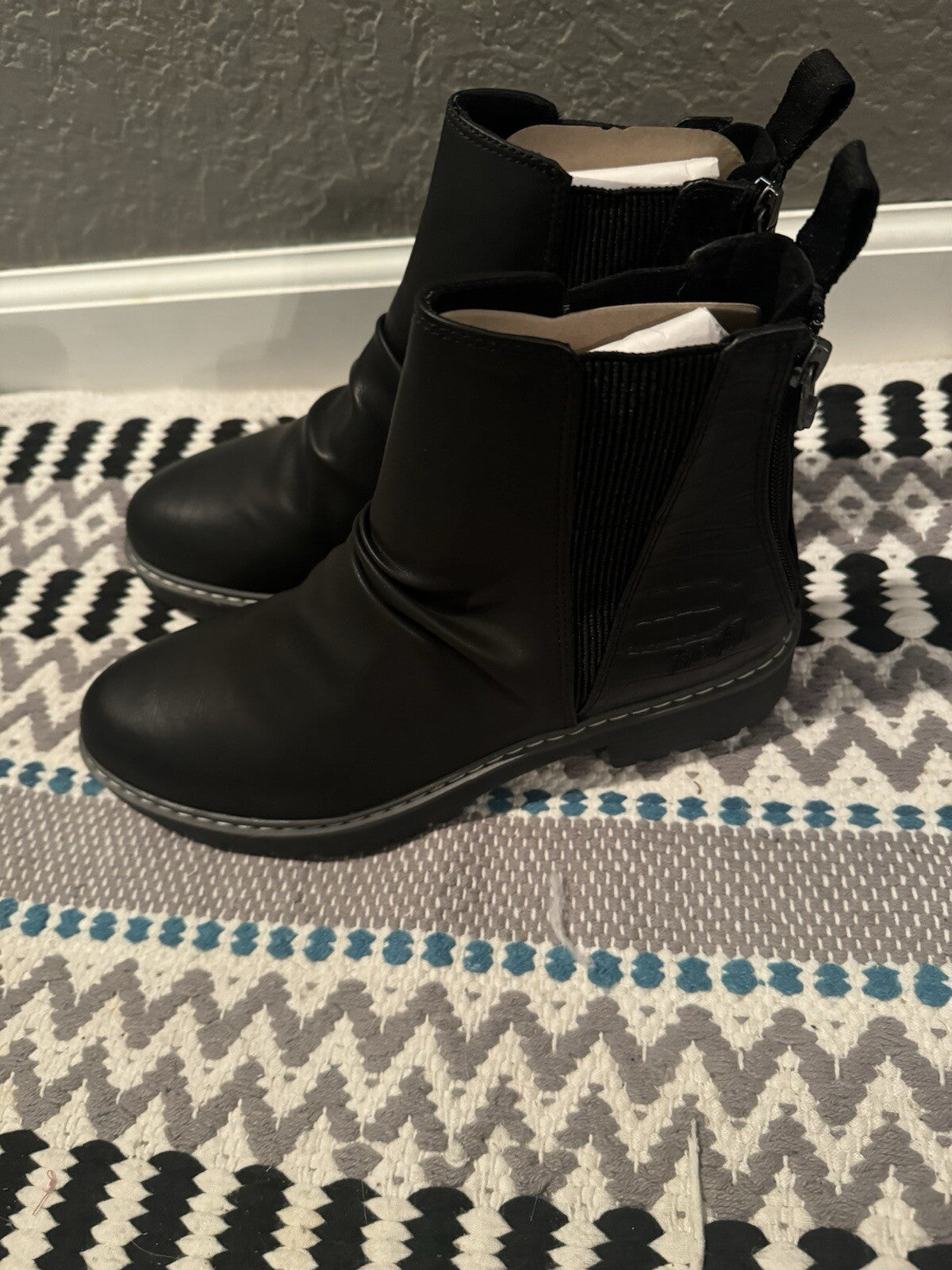 Blowfish Black Local Sheriff All Nighter Boots Alligator Back 9 New 