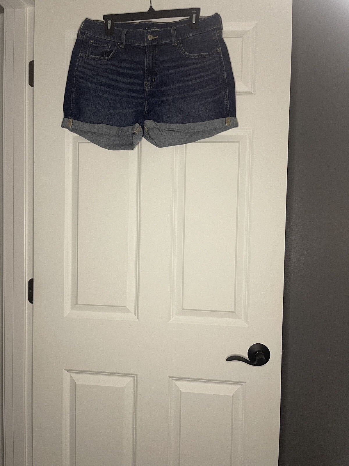 Old Navy Mid Rise Boyfriend Shorts Size 12 W Cuffs Blue