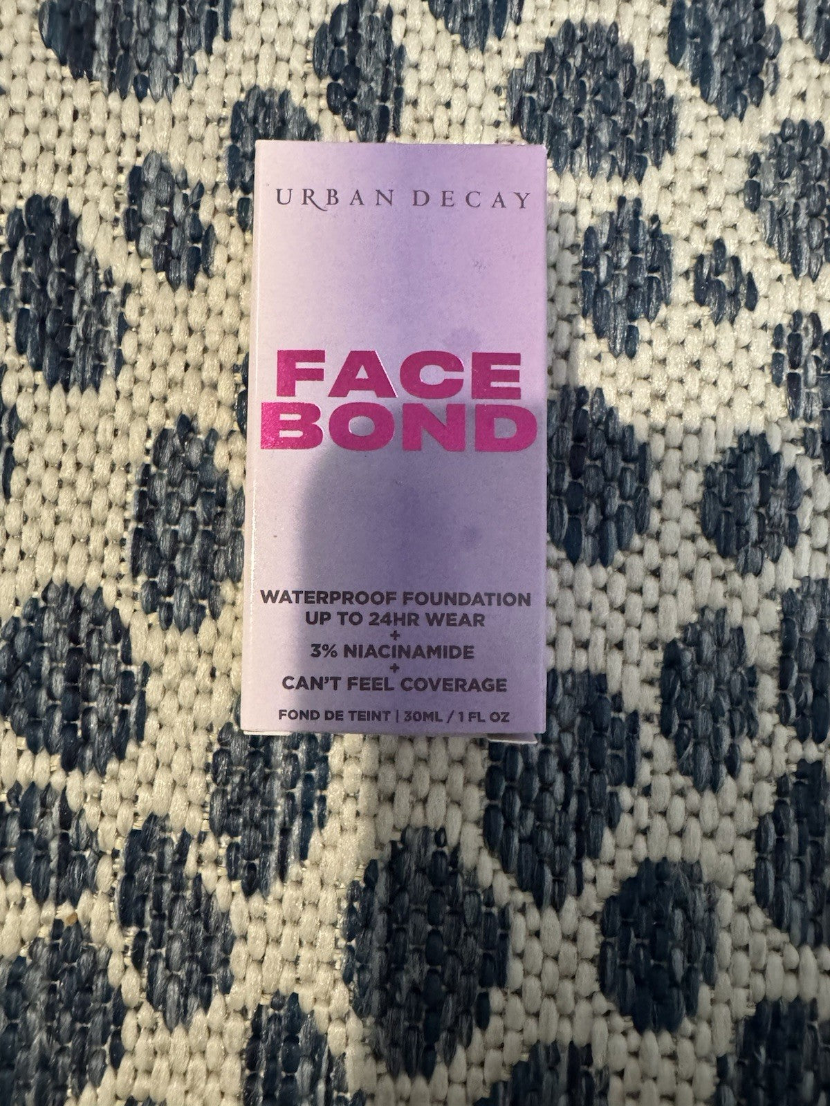 Urban Decay Face Bond Foundation 21 Medium Neutral New In Box